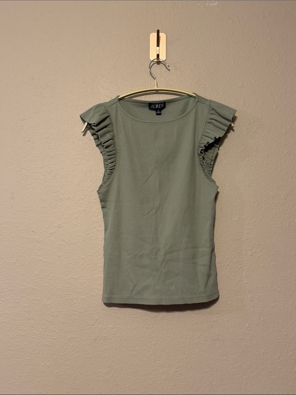 J.Crew Vintage Rib Ruffle Boatneck Tank Top Pale Surplus Green Size Small